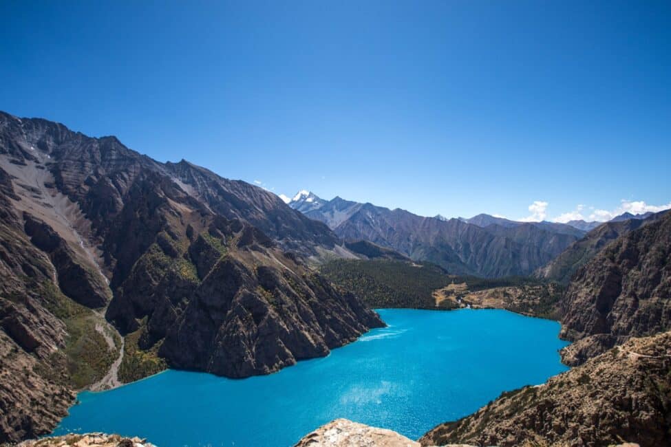 Trekking Routes in Nepal - Sheyphoksundo Lake in Dolpo region